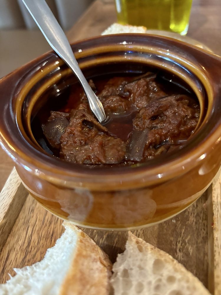 Social spots from Osteria Padre Pio