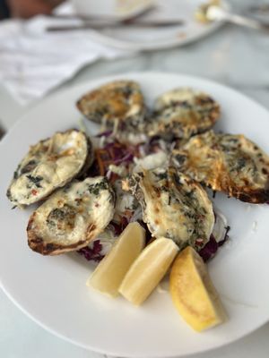 Ruben and Ozzy's Oyster Bar & Grill by null