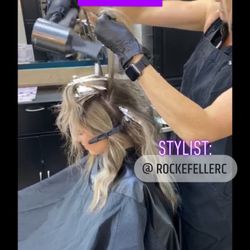 Colour Salon & Spa - Airtouch blondes