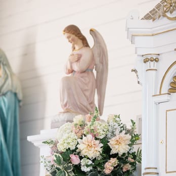 Bella Bloom - Floral Designers Near Me - Sacramento, California Bella Bloom - Floral Designers Near Me - Sacramento, California