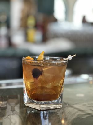 Bar Genevieve by null