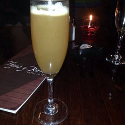 Tapas y Birra - Exquisito pisco sour.