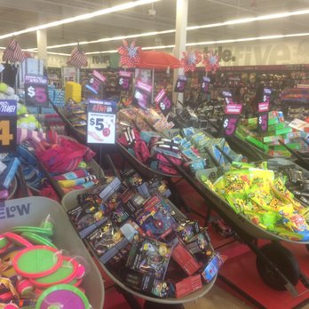 Five Below - Department Stores Near Me - Chicago, Illinois