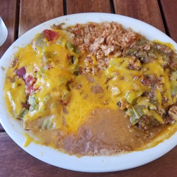 El Farolito Restaurant - Enchilada and relleno combo plate - Mexican Near Me - El Rito, New Mexico