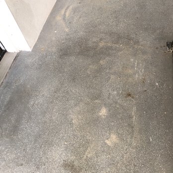 Florida Hardwood Flooring LLC - Sanding dust not cleaned up outside apartment entrance. - Flooring Near Me - Tampa, Florida Florida Hardwood Flooring LLC - Sanding dust not cleaned up outside apartment entrance. - Flooring Near Me - Tampa, Florida