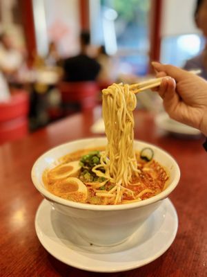 Killer Noodle Tsujita by null