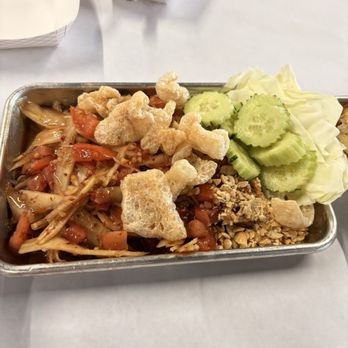 Kraken Killer Seafood - Papaya Salad with 2 peppers - Seafood Near Me - Tulsa, Oklahoma Kraken Killer Seafood - Papaya Salad with 2 peppers - Seafood Near Me - Tulsa, Oklahoma