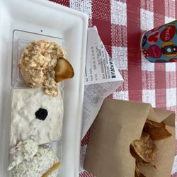 Yacht Grub - Chips and dips