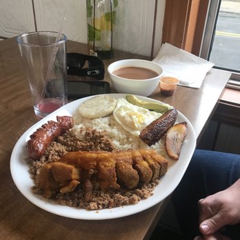 El Montanero - Colombian Near Me - North Providence, Rhode Island El Montanero - Colombian Near Me - North Providence, Rhode Island