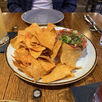 Lucy's American Tavern - Guacamole - New American Near Me - Dorchester, Massachusetts