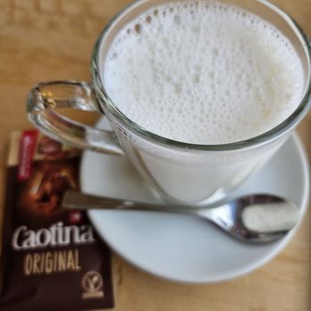 Restaurant Engelberg - Regular Hot Chocolate - Swiss Food Near Me - Engelberg, OW