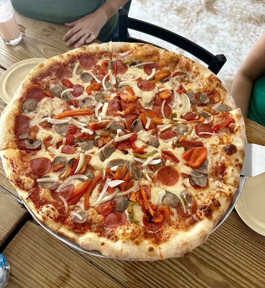 Revolution Pizza Shop