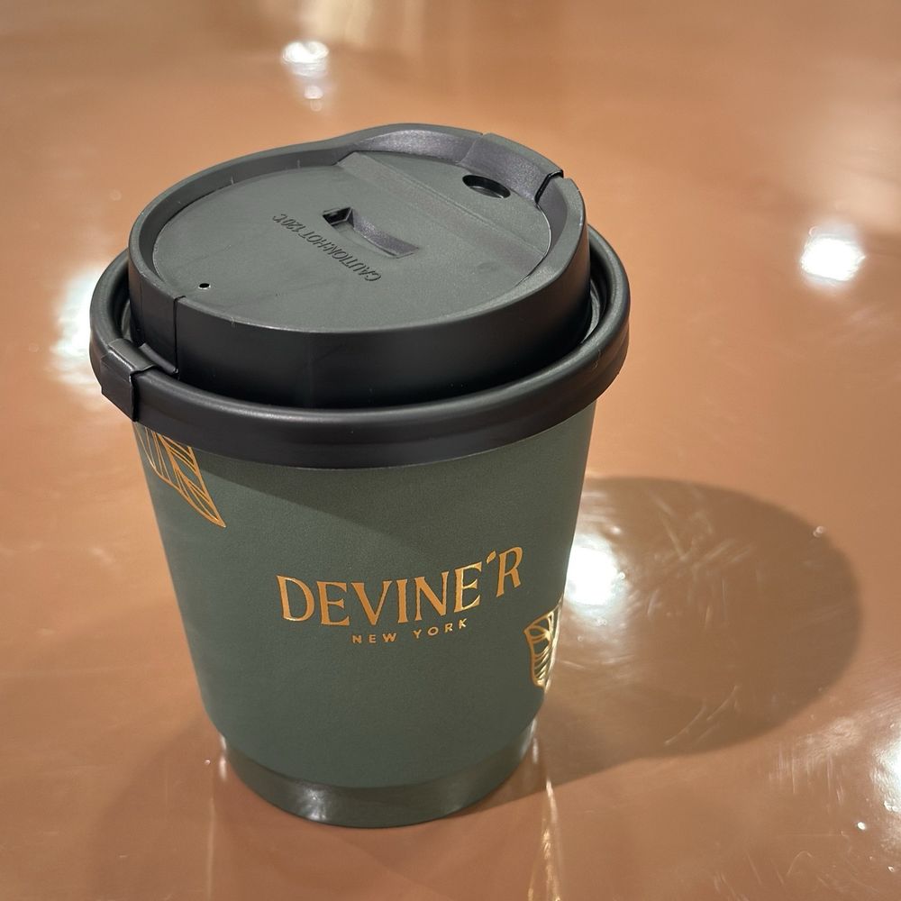 Their amazing coffee cups Their amazing coffee cups