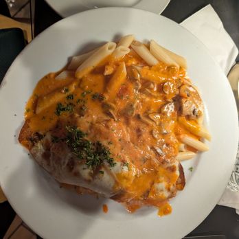 Villa Tuscanna - Sorrento with veal - Italian Near Me - North Myrtle Beach, South Carolina Villa Tuscanna - Sorrento with veal - Italian Near Me - North Myrtle Beach, South Carolina