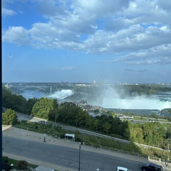 Niagara Falls Marriott on the Falls - Hotels Near Me - Niagara Falls, Ontario Niagara Falls Marriott on the Falls - Hotels Near Me - Niagara Falls, Ontario