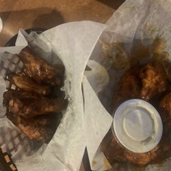 Trains Tavern - 5 salt and vinegar and 5 buffalo wings