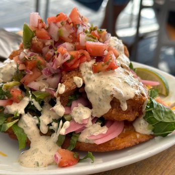 Breakwater - Shrimp tostada - American Near Me - Stonington, Connecticut Breakwater - Shrimp tostada - American Near Me - Stonington, Connecticut