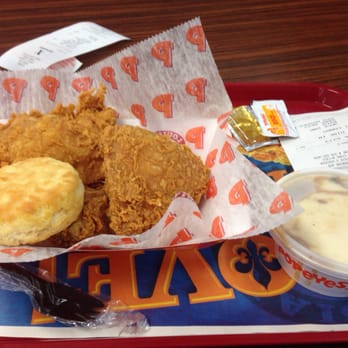 base exchange robins afb