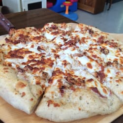 The Second Table - Chicken Ranch Pizza - hand-tossed dough.