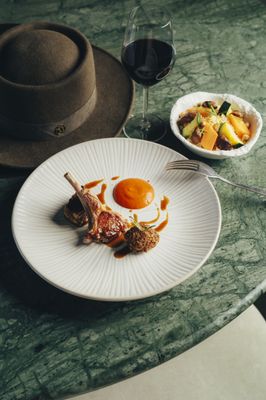 Le Café de Paris by null