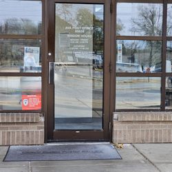 US Post Office - Entrance