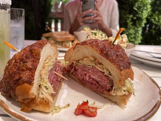 Mudgie's Deli and Bar by null