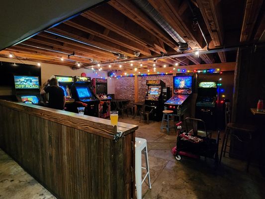 Kings Row Gastropub by null