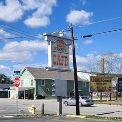 12th Street Cafe