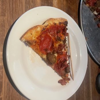 Yard House - The Carnivore Pizza - New American Near Me - Marina Del Rey, California Yard House - The Carnivore Pizza - New American Near Me - Marina Del Rey, California