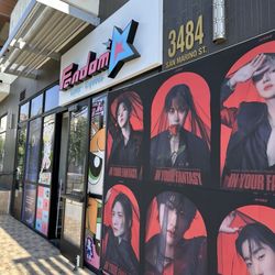 Fandom K - Outside