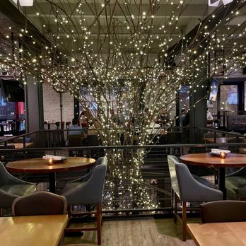 Bar Siena - Upper level of Bar Siena - Italian Near Me - Chicago, Illinois