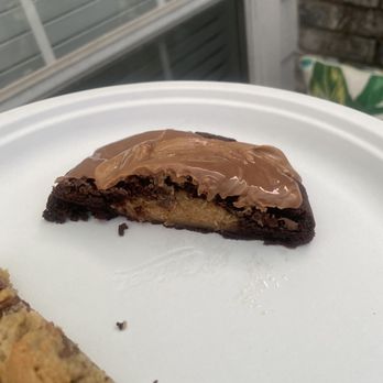 Crumbl - Allen - Peanut butter brownie cookie and chocolate chip cookie (cut in half to share). - Bakeries Near Me - Allen, Texas Crumbl - Allen - Peanut butter brownie cookie and chocolate chip cookie (cut in half to share). - Bakeries Near Me - Allen, Texas