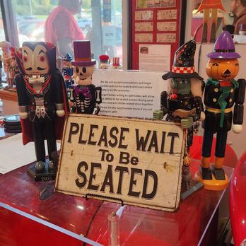 Nutcracker Family Restaurant - Ice Cream & Frozen Yogurt Near Me - Pataskala, Ohio