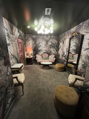 Madison Maison by null