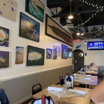 Chef Dee's - inside - Seafood Near Me - Lighthouse Point, Florida