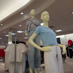 Dillard's