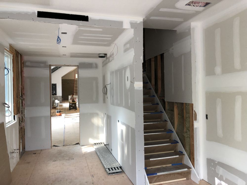 Slide of Hawkeye Home Improvements