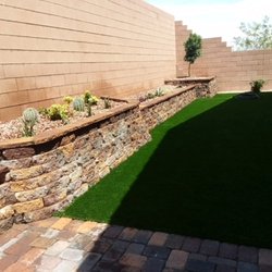 Green Valley Landscaping  - BLOCK PLANTER