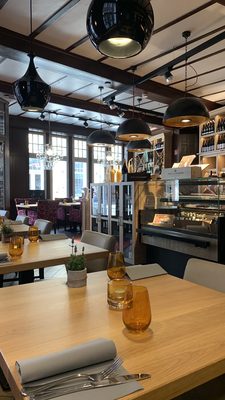 Weinhaus Uhle by null