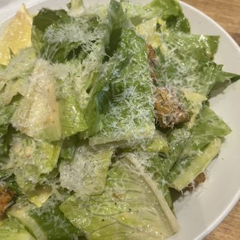 Moxies Orleans Restaurant - Caesar salad - Canadian (New) Near Me - Orleans, Ontario