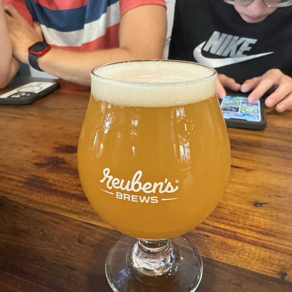 Reuben's Brews - Juice Party IPA - Breweries Near Me - Seattle, Washington Reuben's Brews - Juice Party IPA - Breweries Near Me - Seattle, Washington