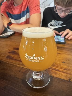Reuben's Brews - Downtown Seattle Taproom by null