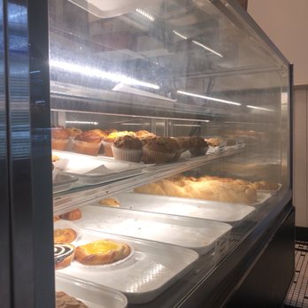Back Door Donuts - Bakeries Near Me - Oak Bluffs, Massachusetts