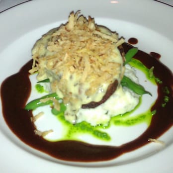 Formaggio Grill - She had: Petite Filet Mignon - Seafood Near Me - Kailua, Hawaii