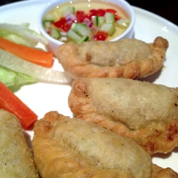 Enthaice Thai Kitchen - Curry Puffs ($6.95) - Thai Near Me - Astoria, New York Enthaice Thai Kitchen - Curry Puffs ($6.95) - Thai Near Me - Astoria, New York
