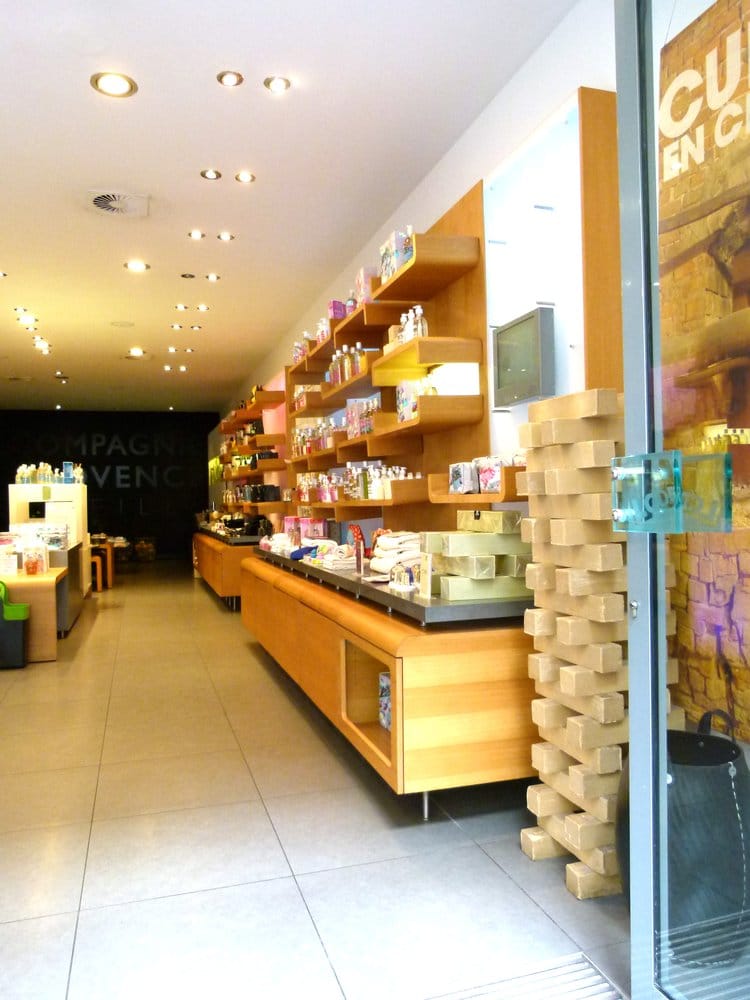 LA COMPAGNIE DE PROVENCE 25 Photos 18 Rue Francis Davso, Marseille, France Cosmetics