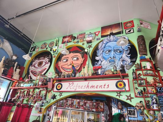Freak Bar by null