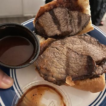 The Meat Up - My tri tip sandwich. Ik it looks dry but the picture don't do it justice! It's really good! - Meat Shops Near Me - Fresno, California The Meat Up - My tri tip sandwich. Ik it looks dry but the picture don't do it justice! It's really good! - Meat Shops Near Me - Fresno, California