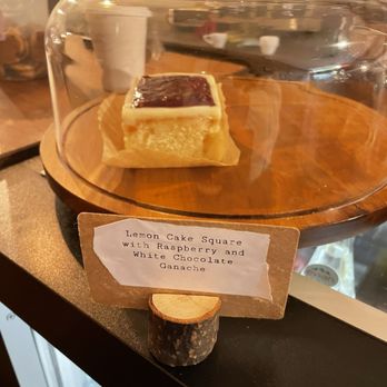 The Fancy Kook - Lemon cake Square - Bakeries Near Me - New York, New York