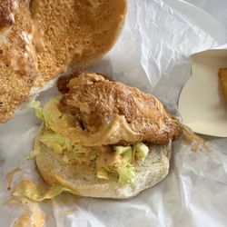 Jenkins Soulfood - Fish sandwich